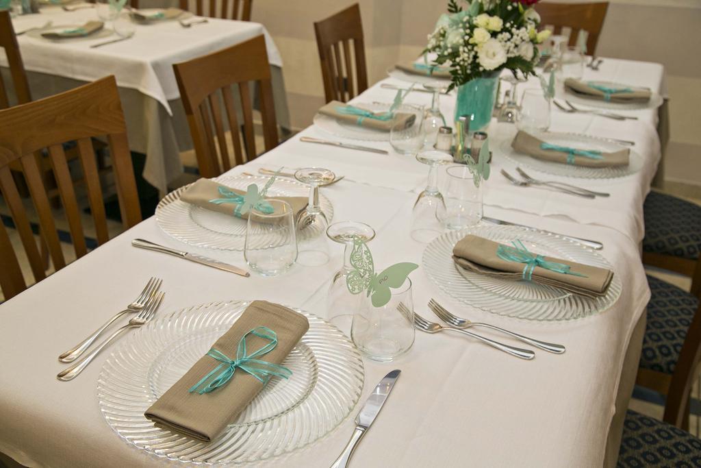Hotel Lo Squalo Гротамаре Екстериор снимка