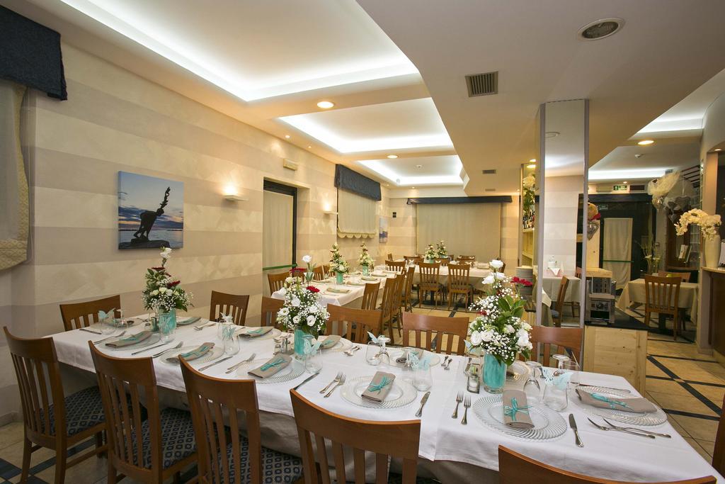 Hotel Lo Squalo Гротамаре Екстериор снимка
