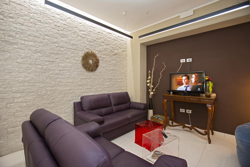 Hotel Lo Squalo Гротамаре Екстериор снимка